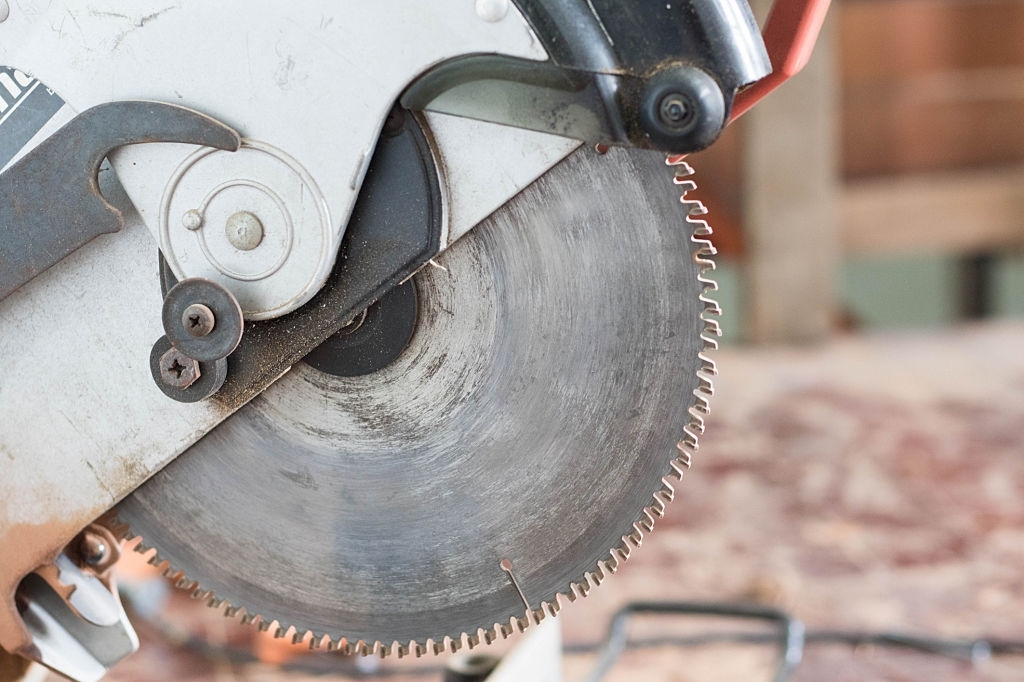 circular saw safety tips